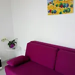Luna Apartman *